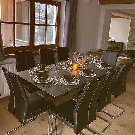 Emma's Holiday home *